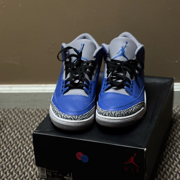Air Jordan 3 retro Varsity Royal